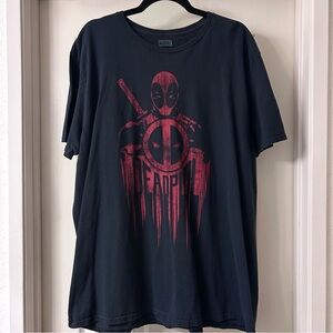MARVEL Comics • Deadpool Splatter Icon T-Shirt